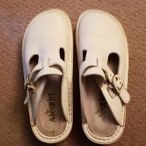 Alegria by PG Lite Nurses White Slip on Mule Clog